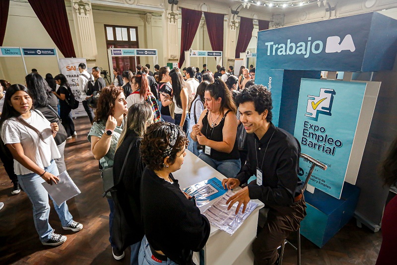 EXPO EMPLEO BARRIAL